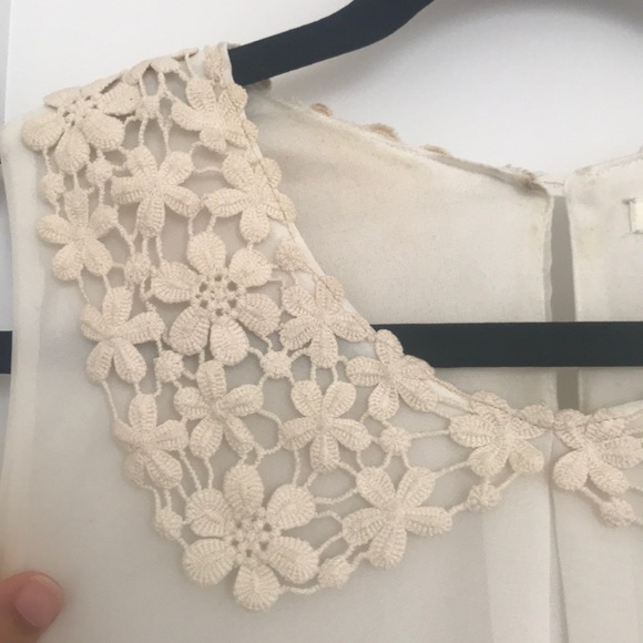 Peter Pan floral neck, white top & black btm dress - Picture 4 of 7